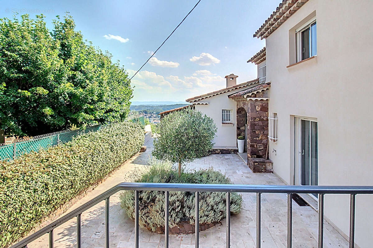 Maison à DRAGUIGNAN