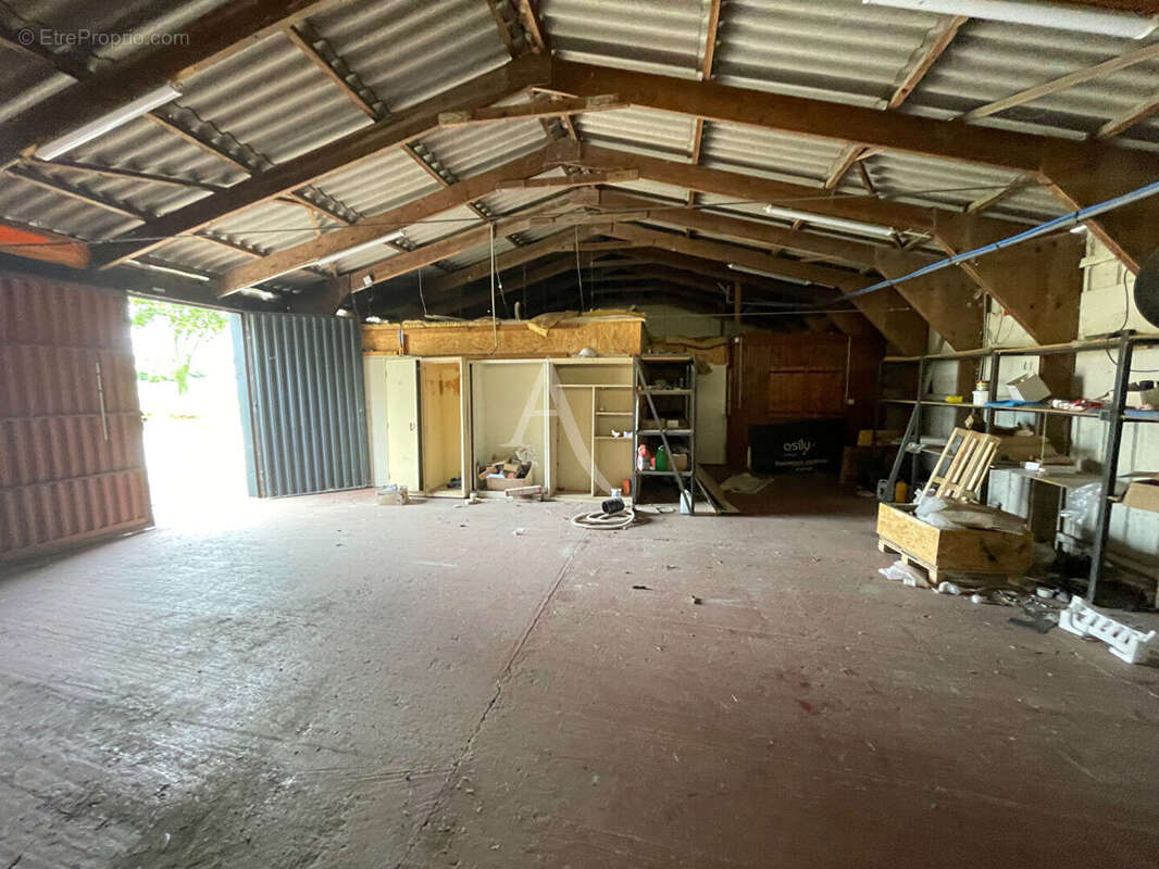 Commerce à CASTELNAUDARY