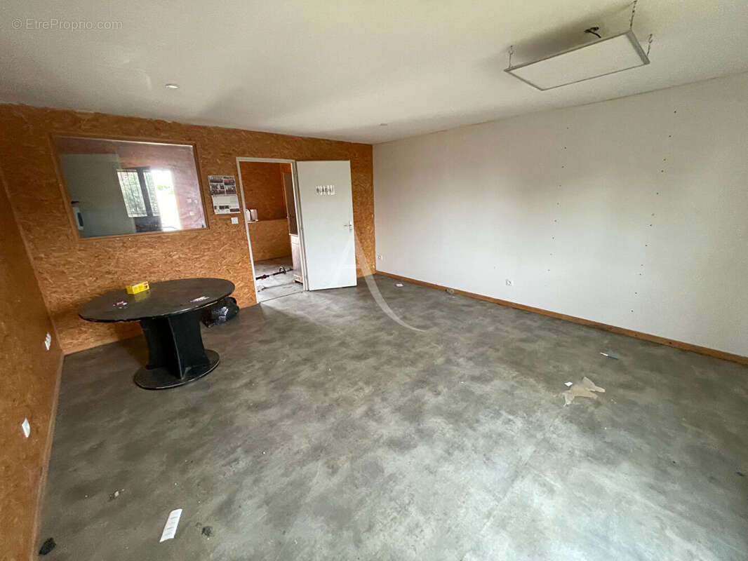 Commerce à CASTELNAUDARY