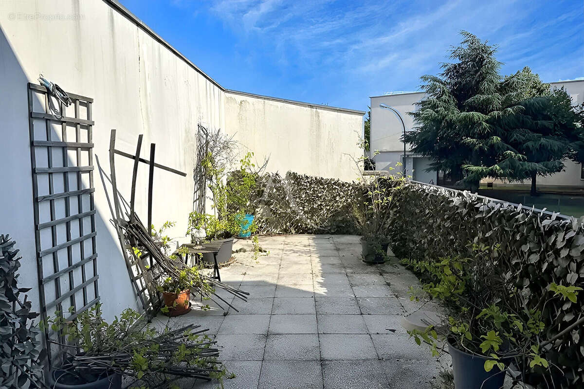 Appartement à IVRY-SUR-SEINE
