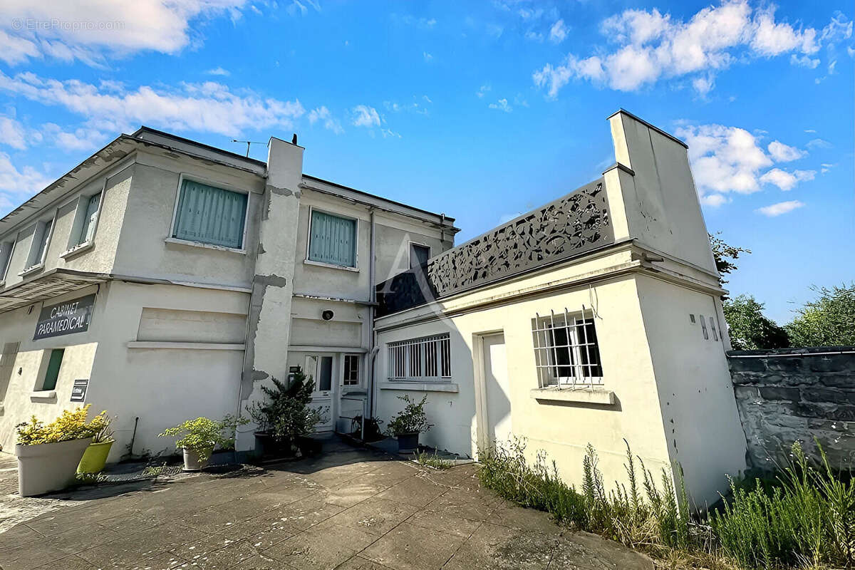 Appartement à IVRY-SUR-SEINE