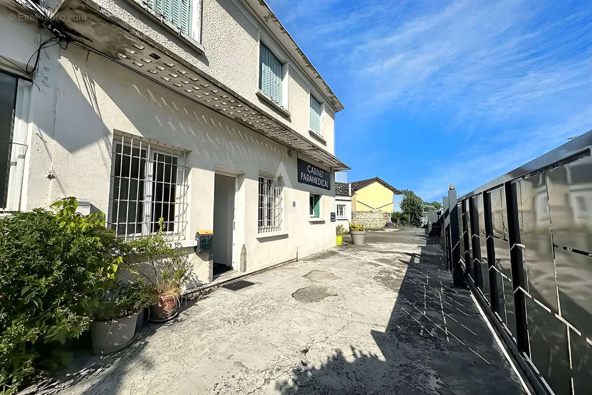 Appartement à IVRY-SUR-SEINE