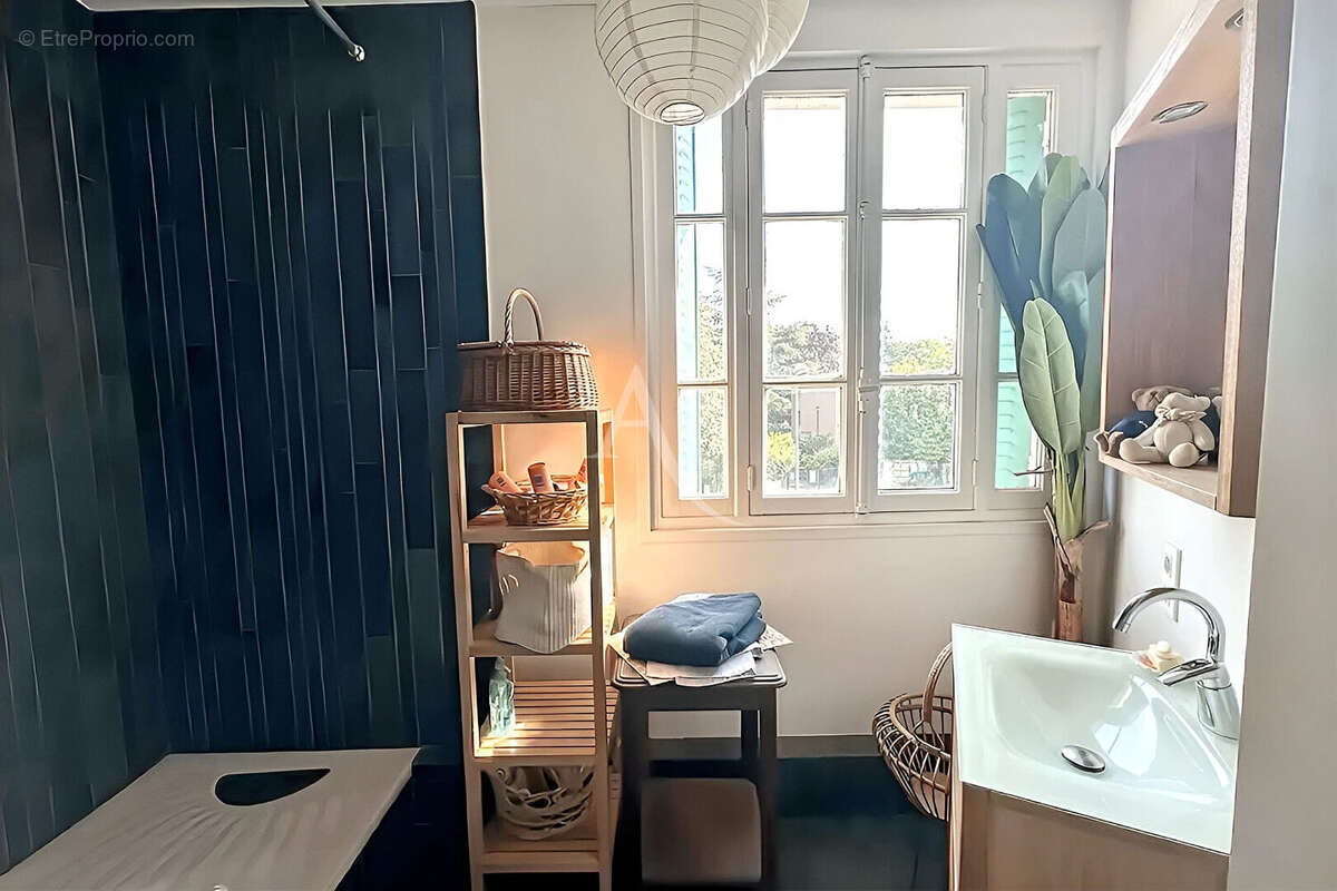 Appartement à IVRY-SUR-SEINE