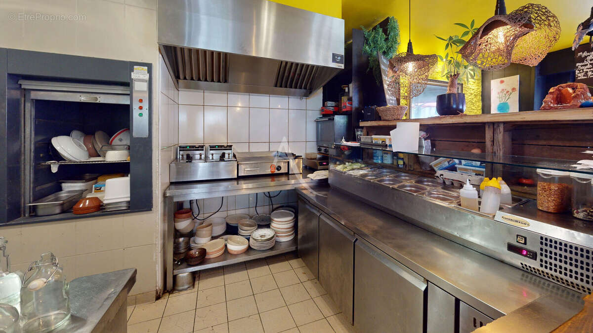 Commerce à CARCASSONNE