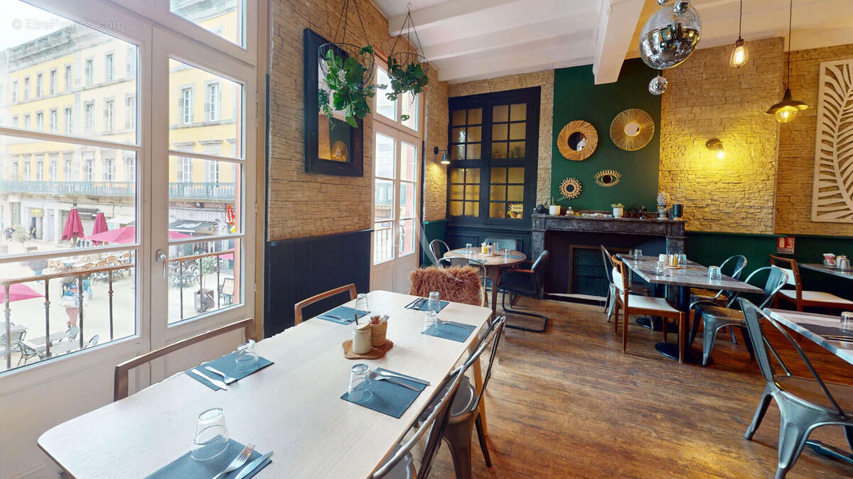 Commerce à CARCASSONNE