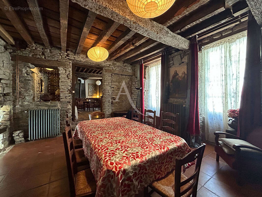 Maison à CONQUES-SUR-ORBIEL
