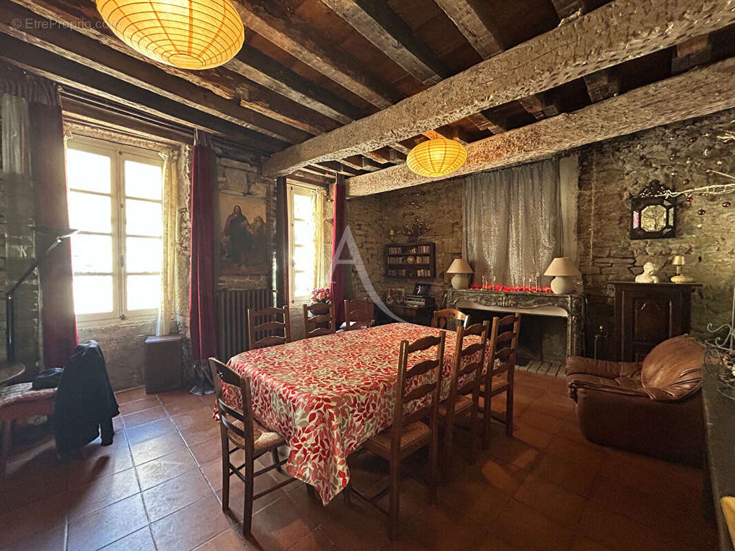 Maison à CONQUES-SUR-ORBIEL