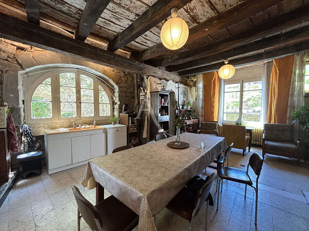 Maison à CONQUES-SUR-ORBIEL