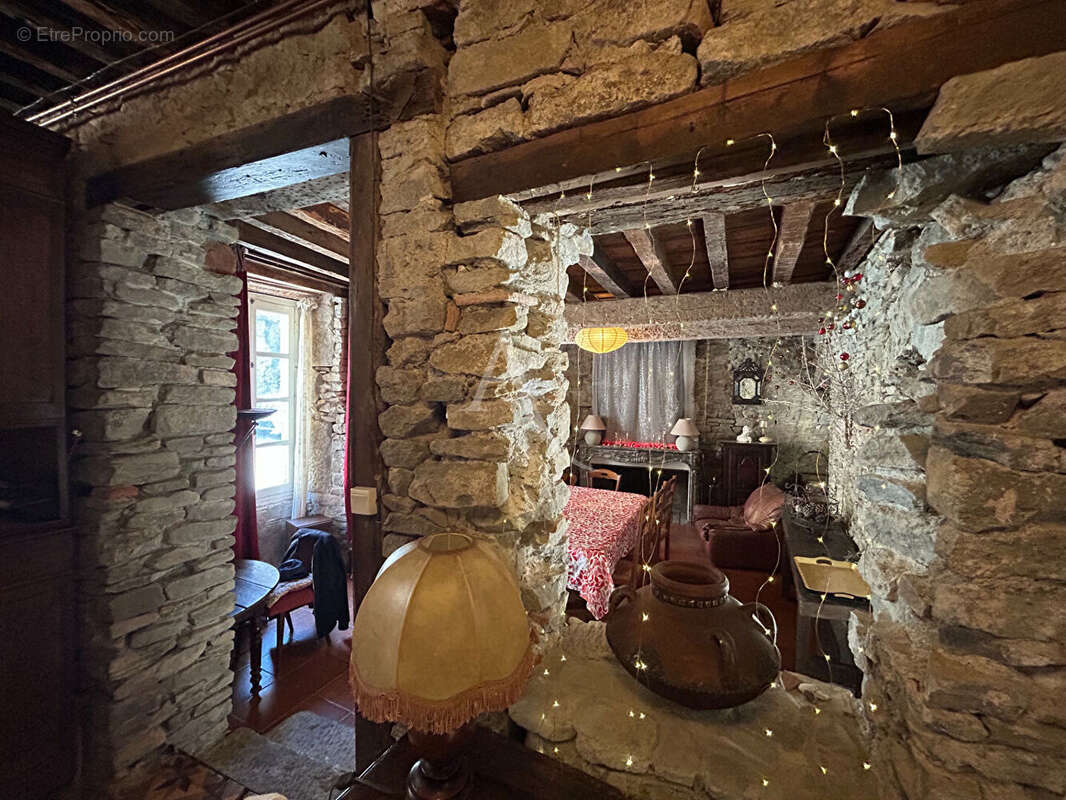 Maison à CONQUES-SUR-ORBIEL