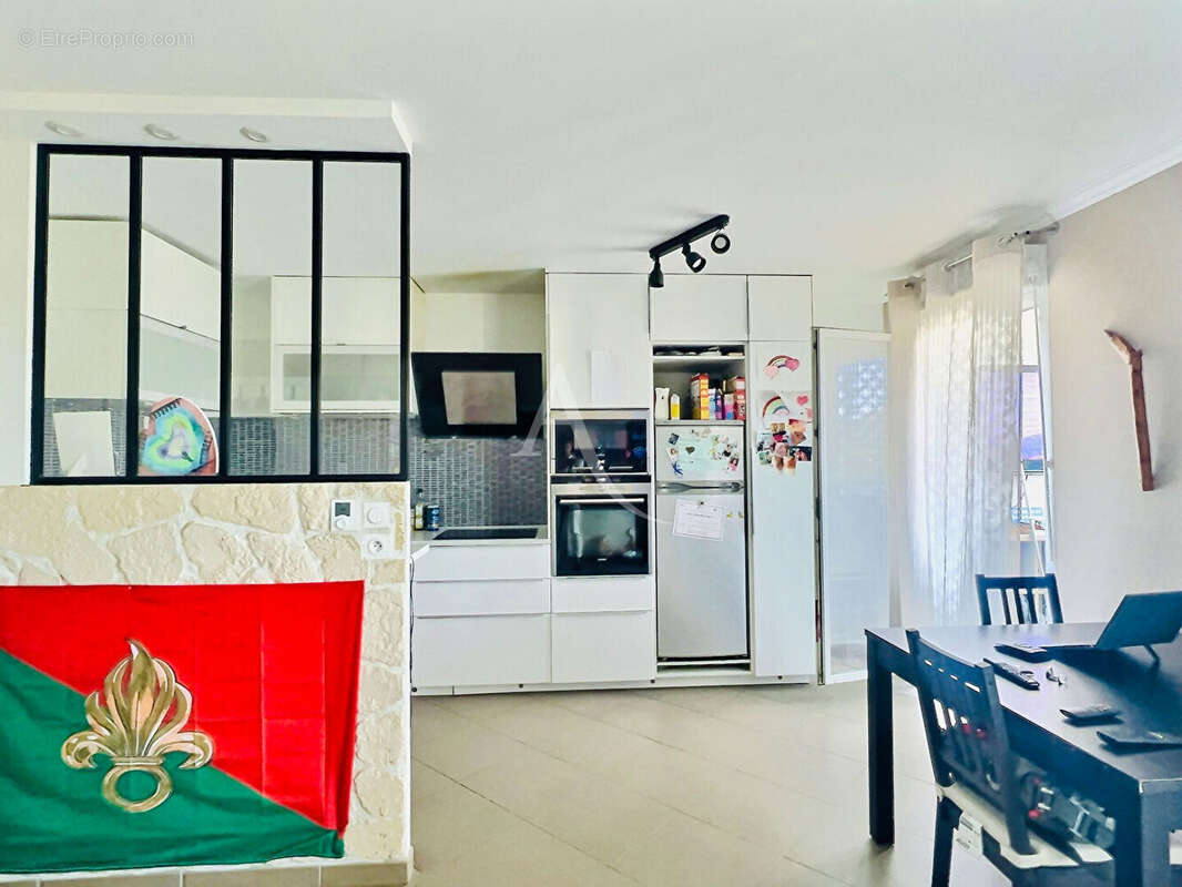 Appartement à MARSEILLE-10E