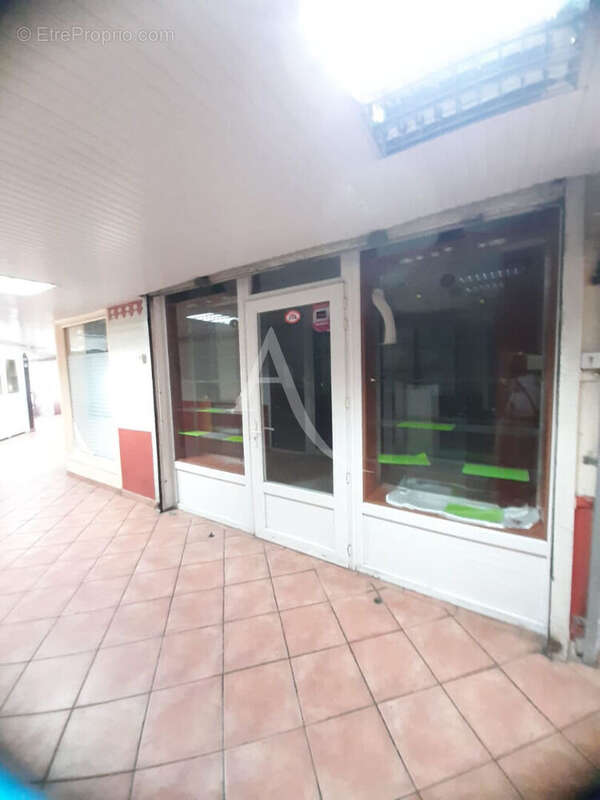 Commerce à FORT-DE-FRANCE