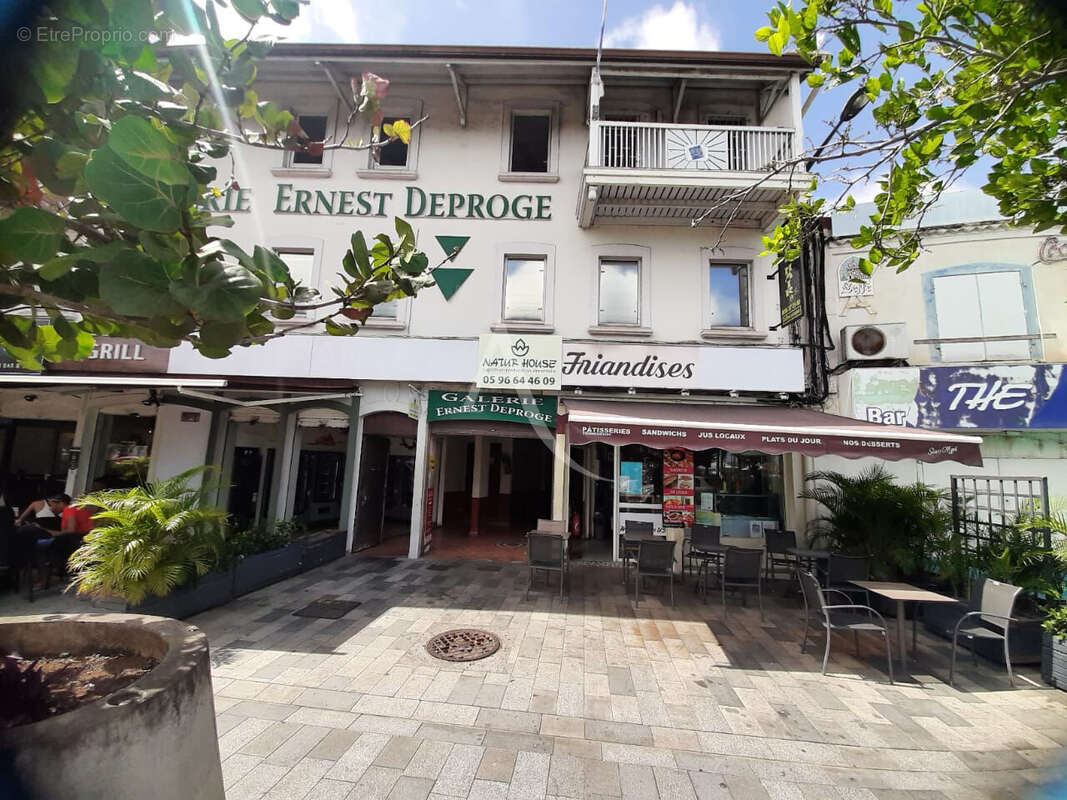 Commerce à FORT-DE-FRANCE