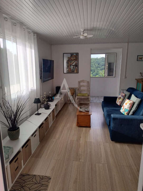 Maison à RIVIERE-PILOTE