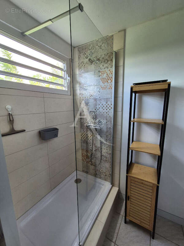 Maison à RIVIERE-PILOTE