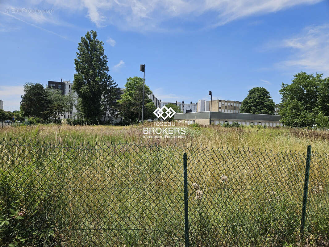 Terrain à CHALON-SUR-SAONE