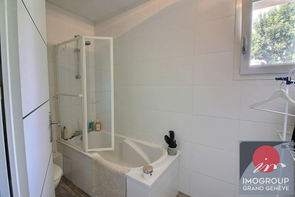 Maison à DIVONNE-LES-BAINS