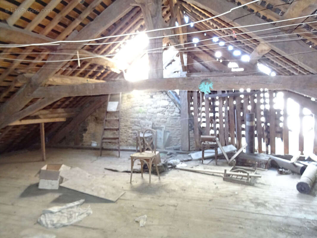 Maison à LE TEILLEUL