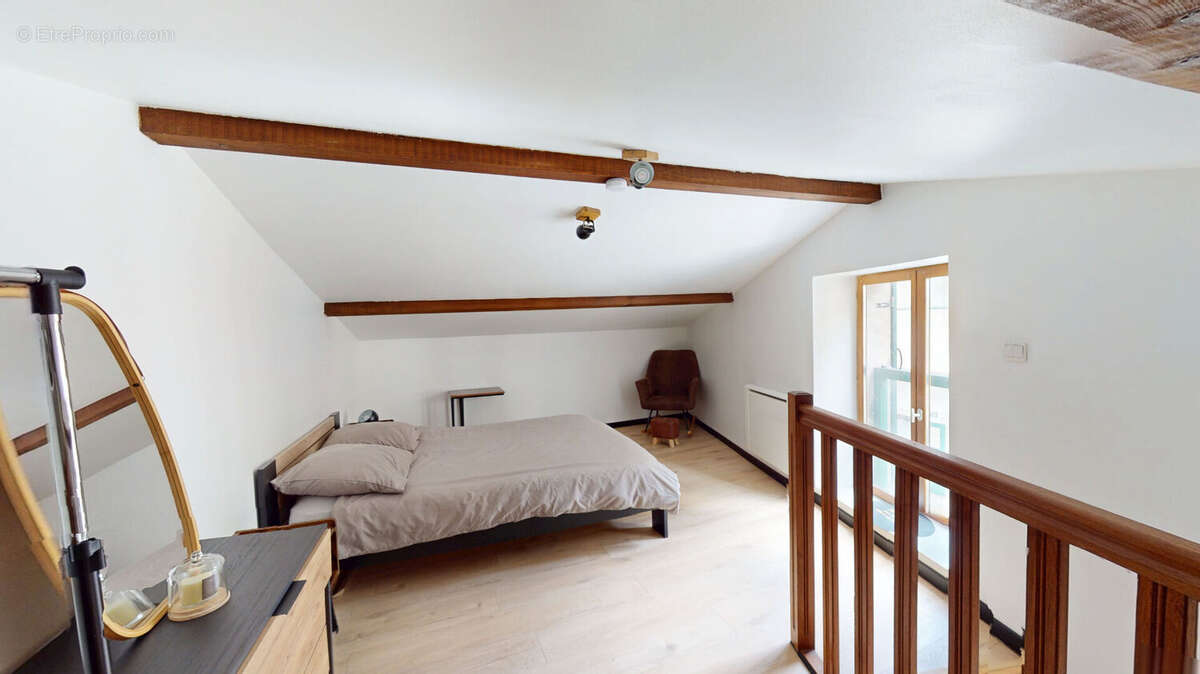 Maison à SAINT-RAMBERT-EN-BUGEY