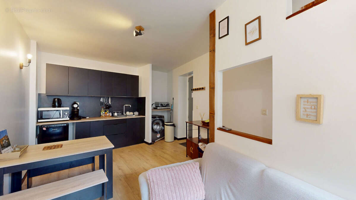 Maison à SAINT-RAMBERT-EN-BUGEY