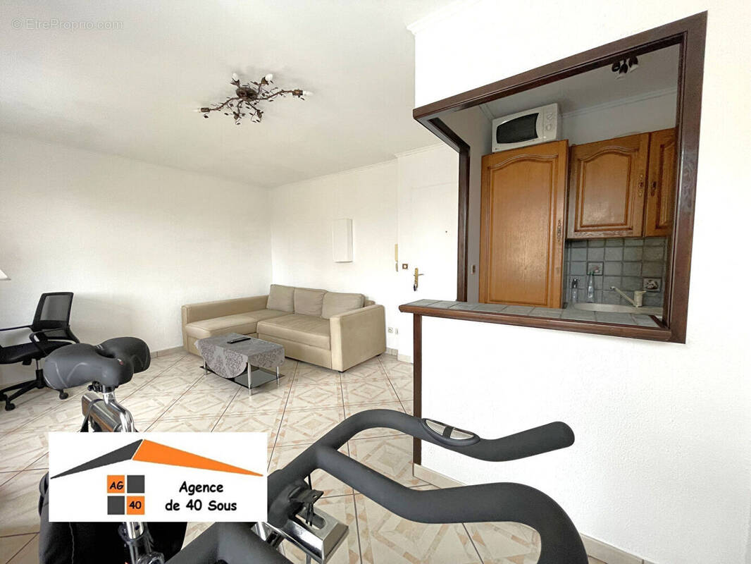 Appartement à AUBERGENVILLE