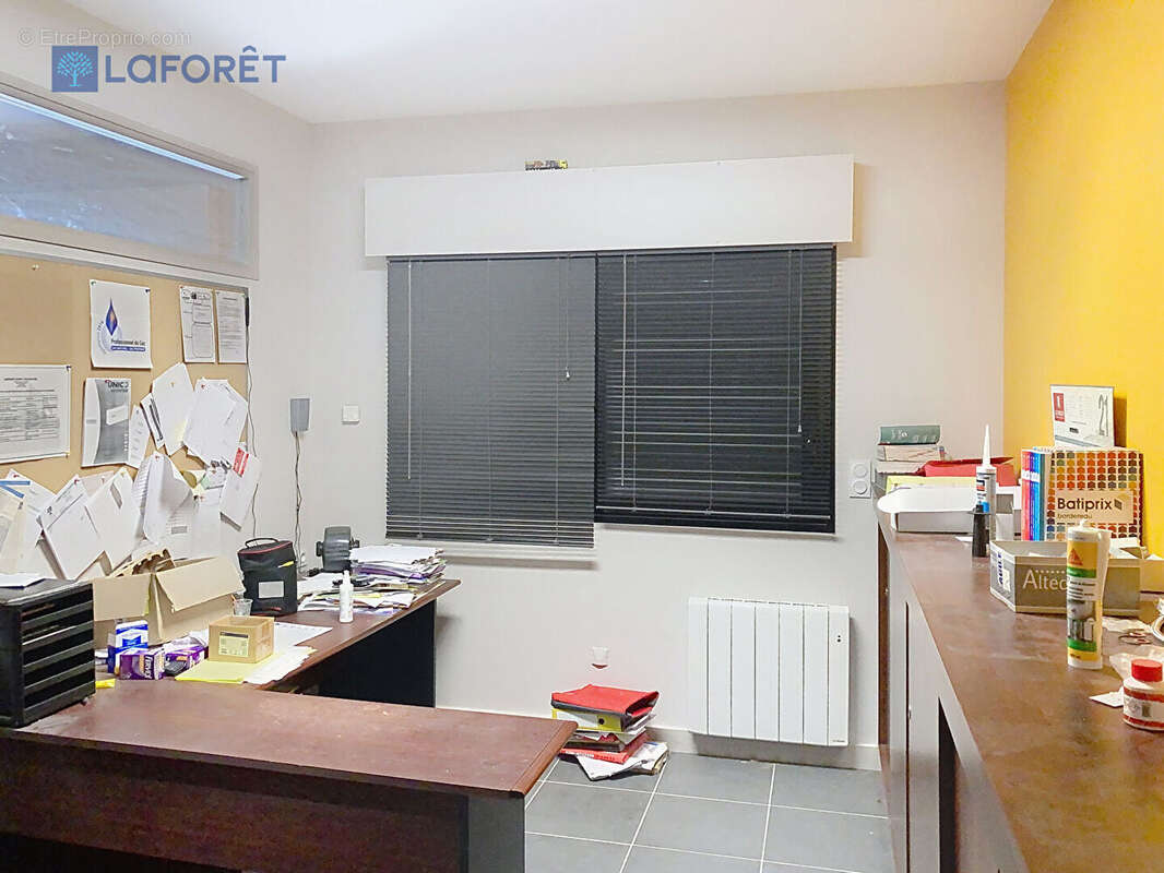 Commerce à LARMOR-PLAGE