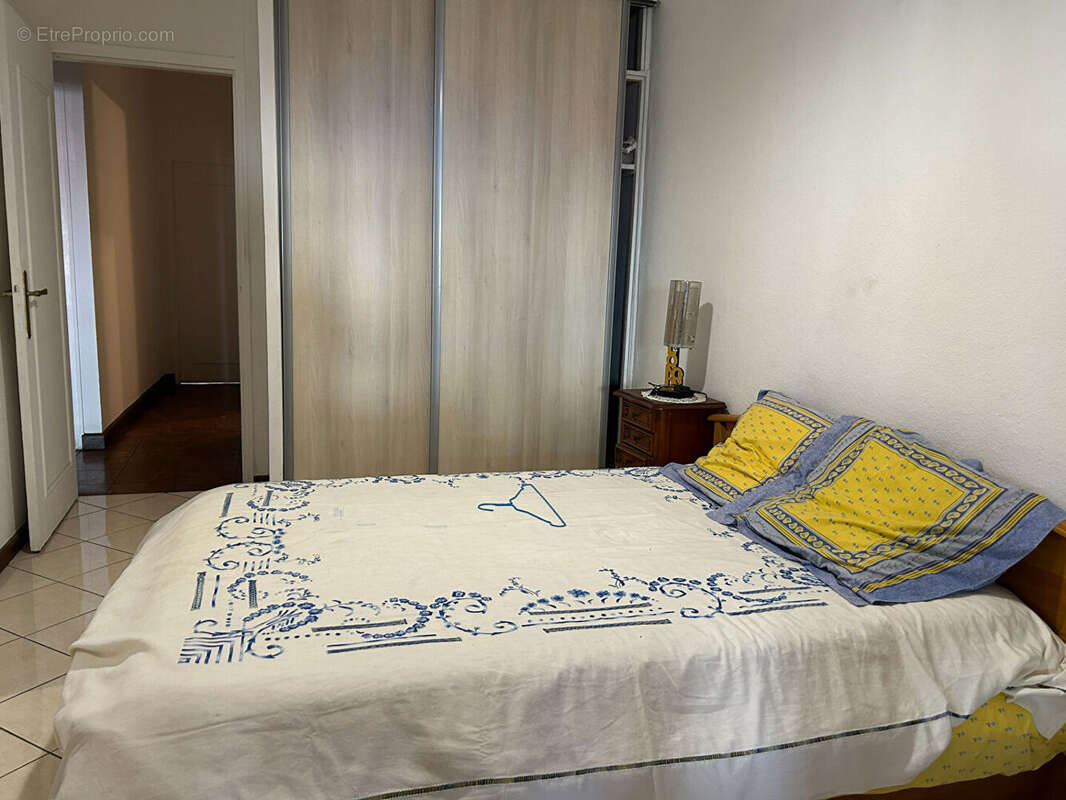 Appartement à SAINT-DENIS