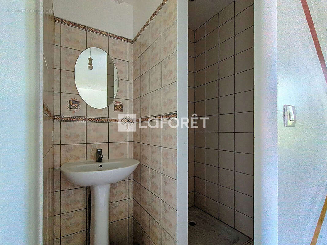 Maison à SAINT-NAUPHARY