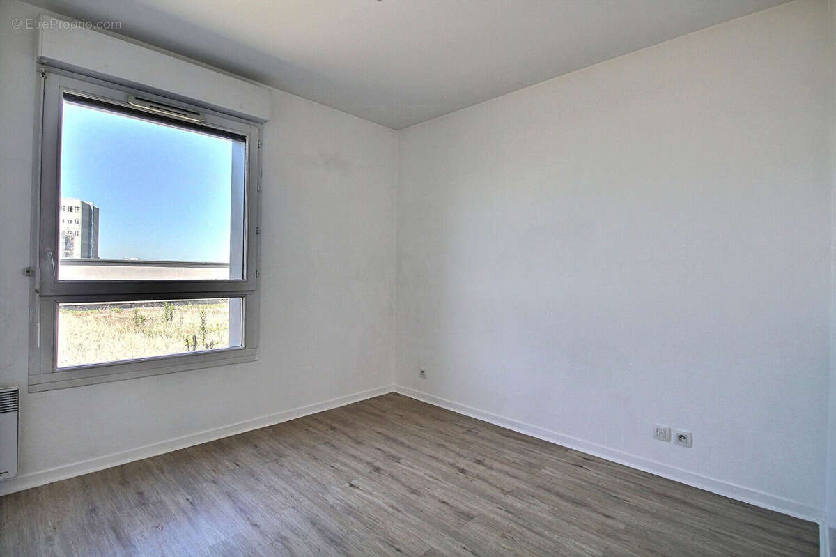 Appartement à COLOMBES