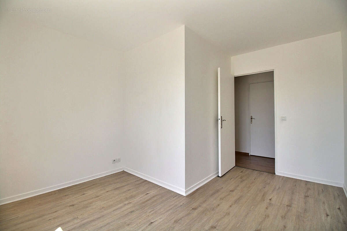 Appartement à COLOMBES