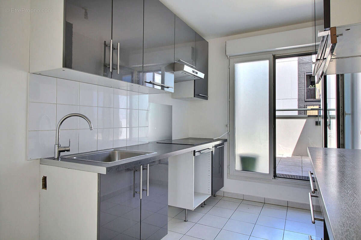 Appartement à COLOMBES