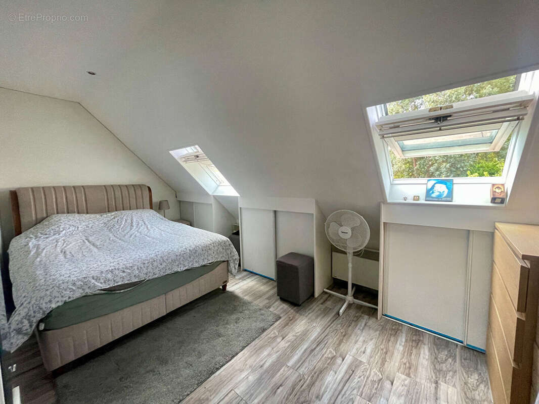 Maison à SAINT-GRATIEN