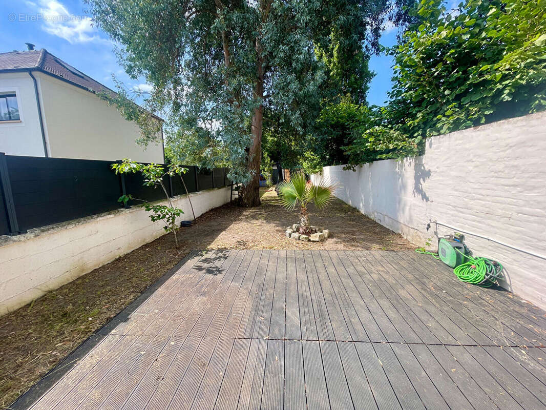 Maison à SAINT-GRATIEN