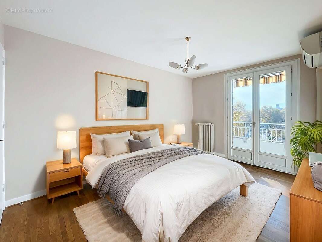 CHAMBRE 3 - Appartement à LE PONT-DE-CLAIX