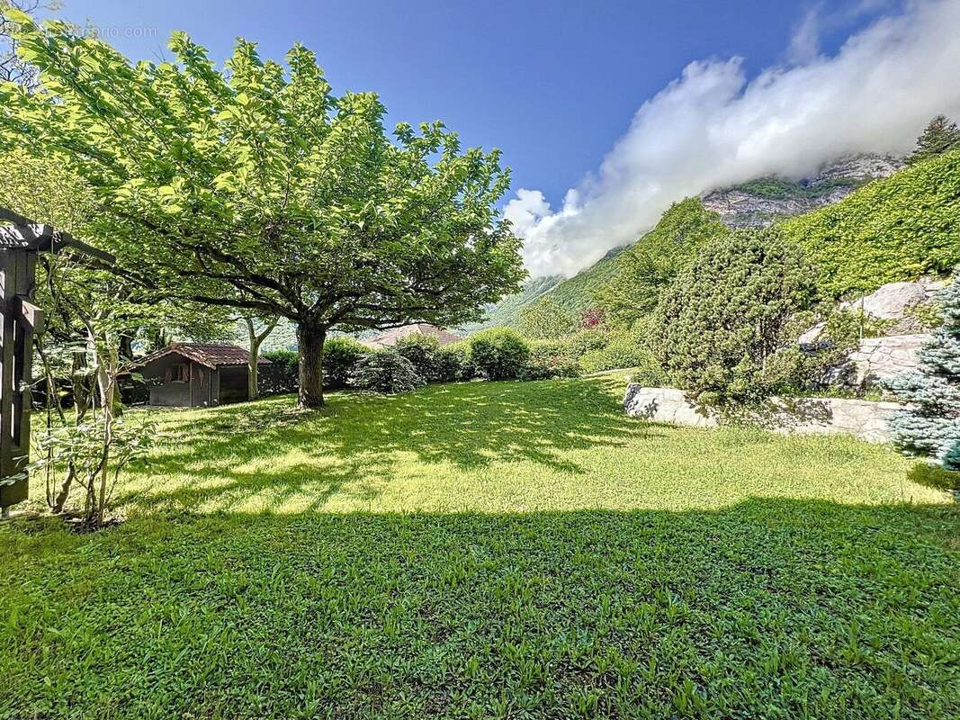 Maison à SAINT-PAUL-DE-VARCES