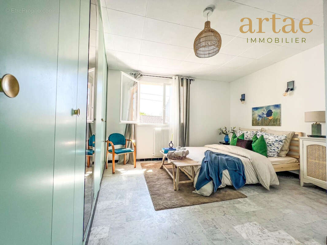 Maison à CASTANET-TOLOSAN