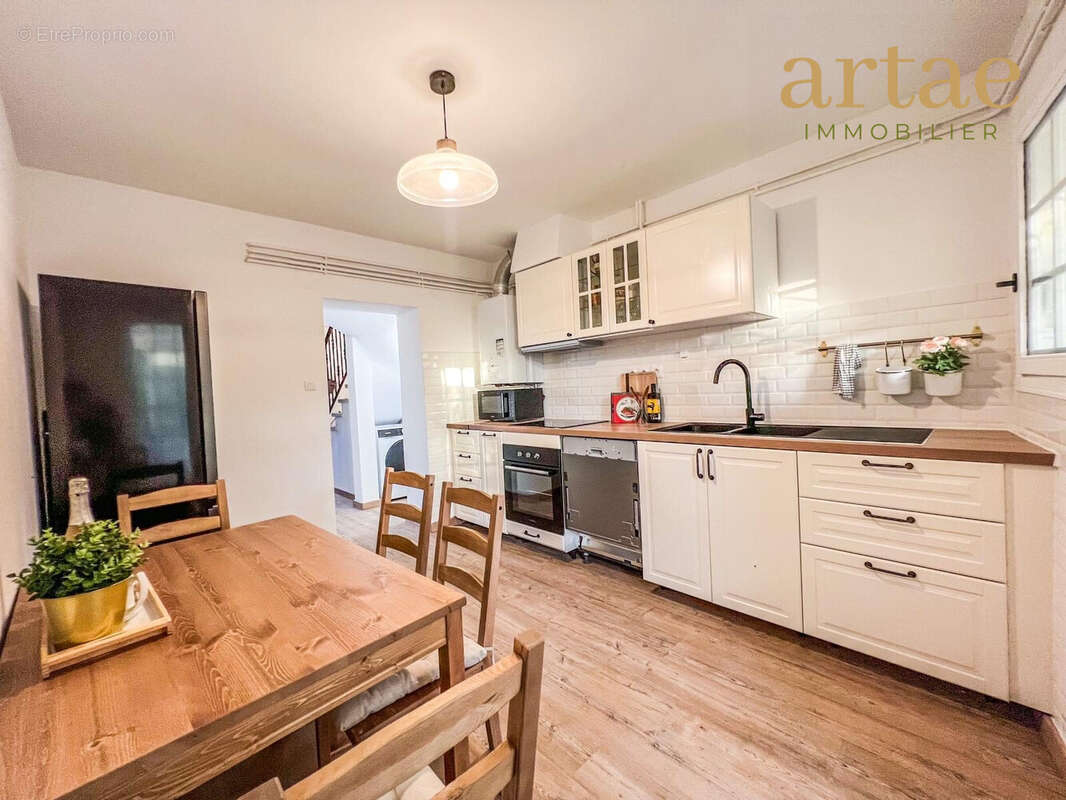 Maison à CASTANET-TOLOSAN