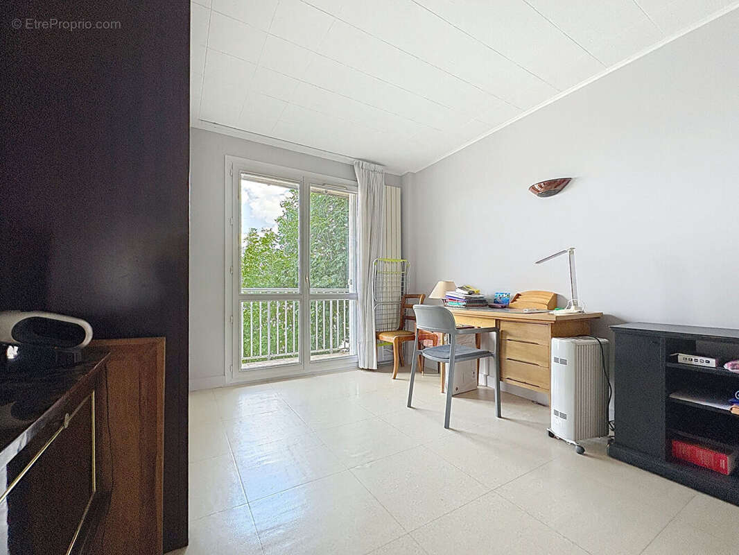 Appartement à ROMAINVILLE