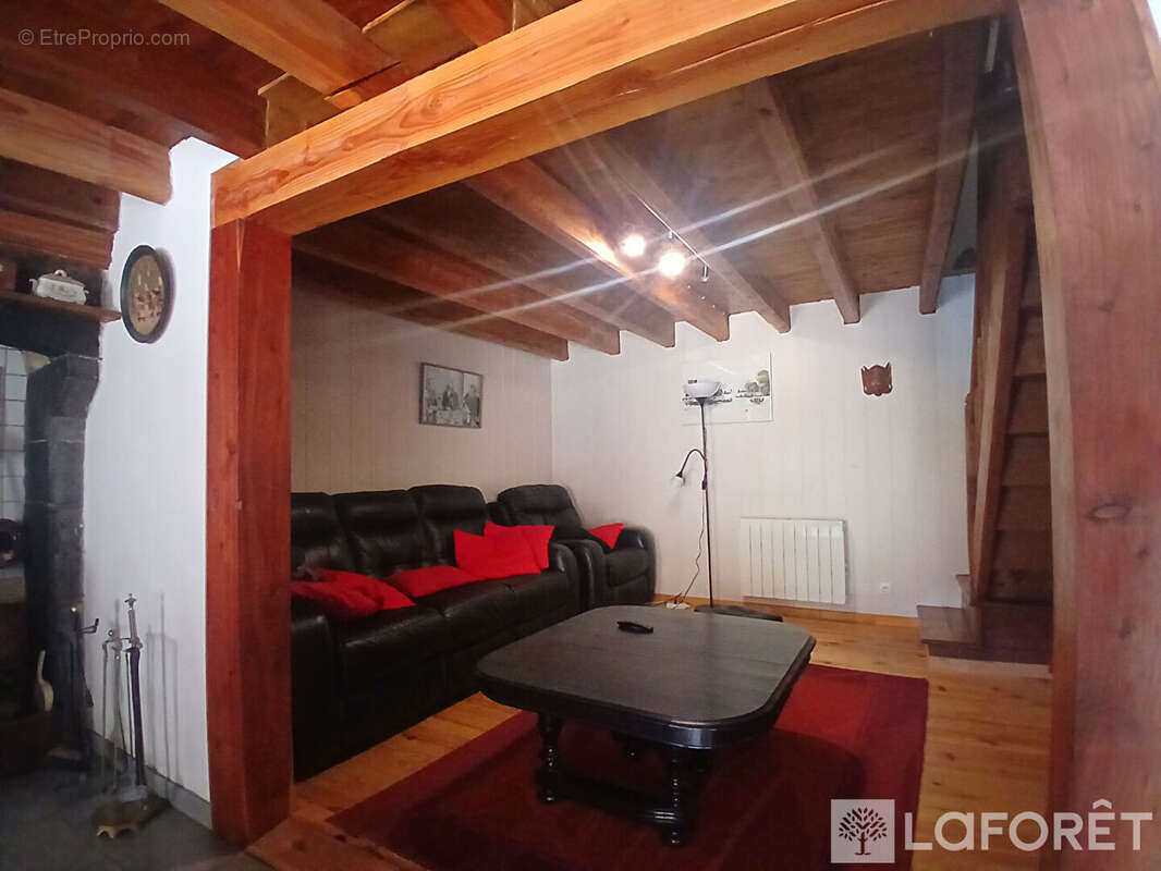 Maison à NEUVEGLISE