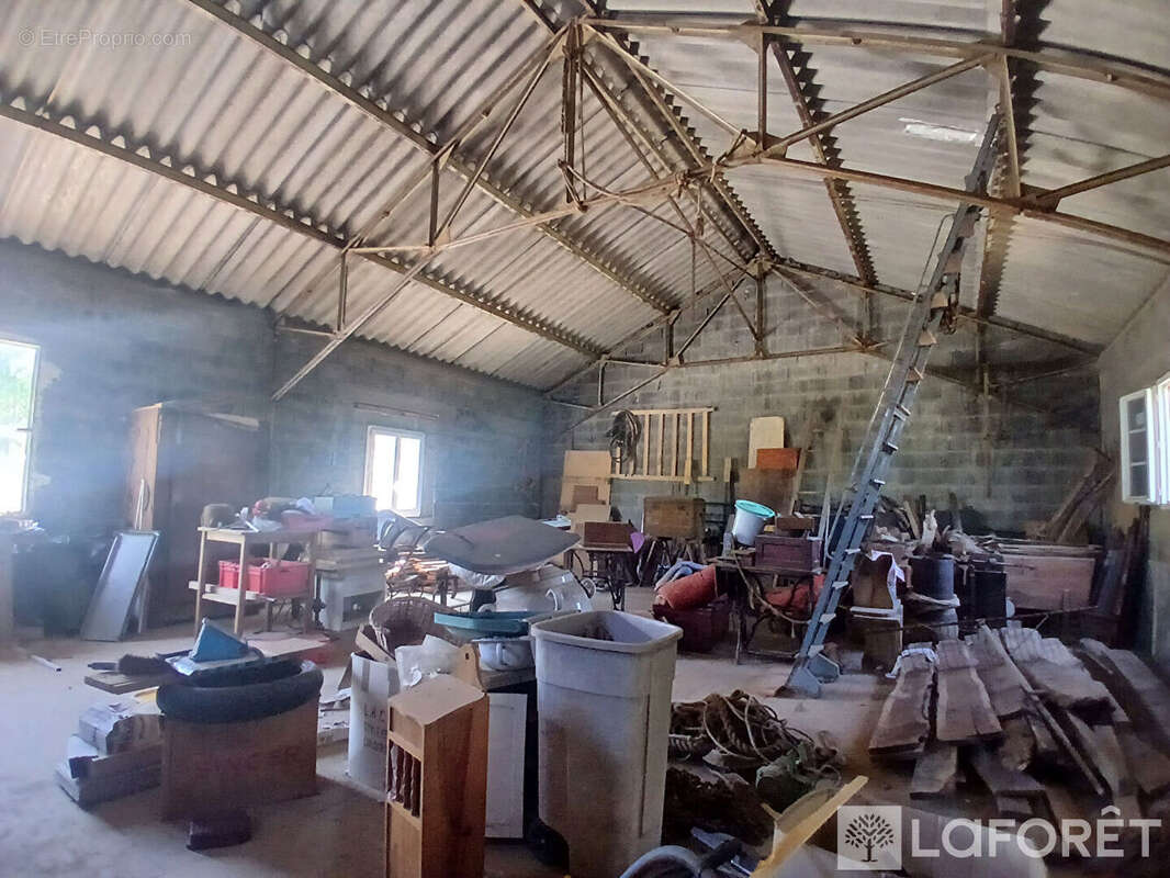 Maison à NEUVEGLISE