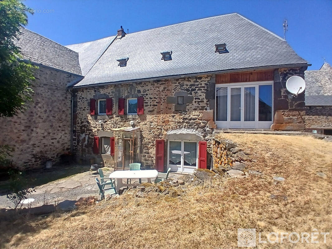 Maison à NEUVEGLISE