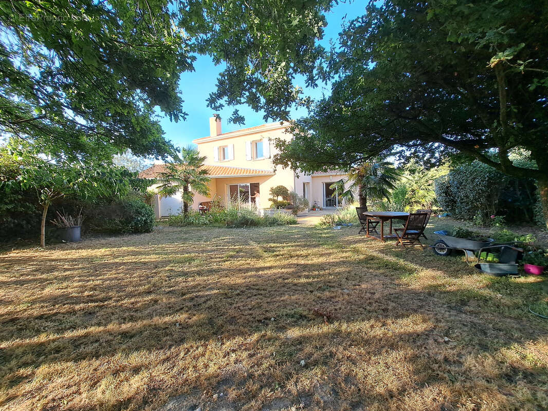 Maison à HAUTE-GOULAINE