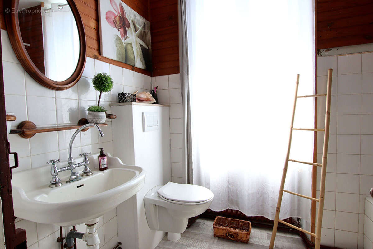 Maison à CELLES-SUR-BELLE