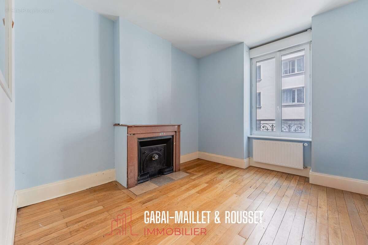 Appartement à LYON-8E