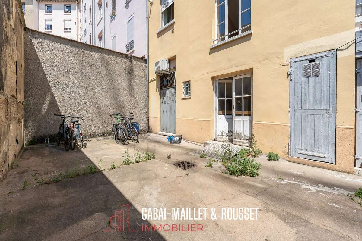 Appartement à LYON-8E