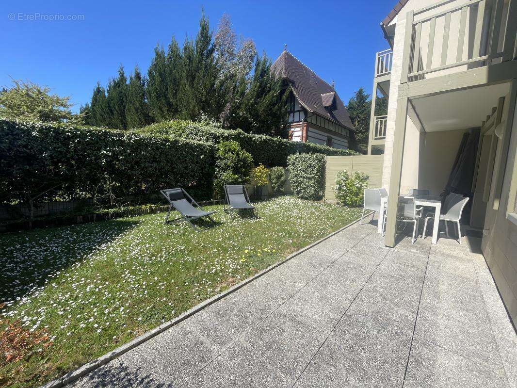 Appartement à TOURGEVILLE