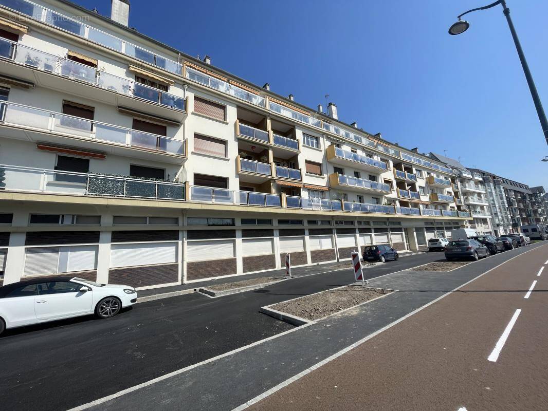 Appartement à TROUVILLE-SUR-MER