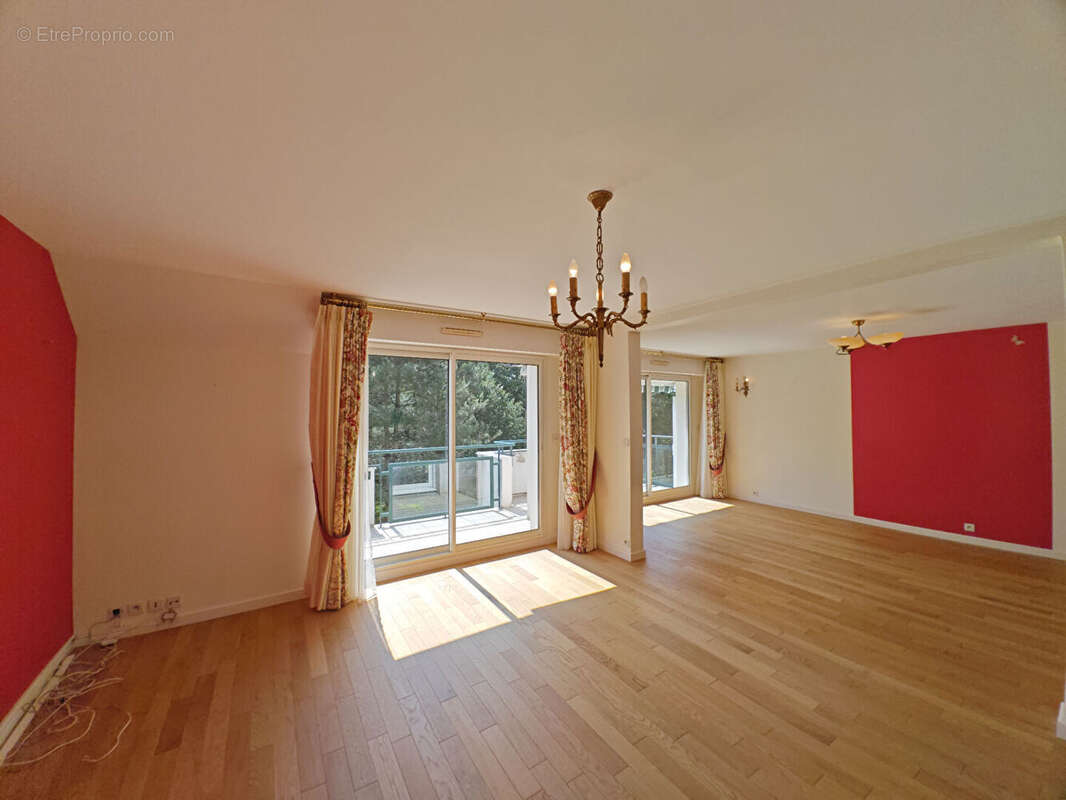 Appartement à SAINT-AVE