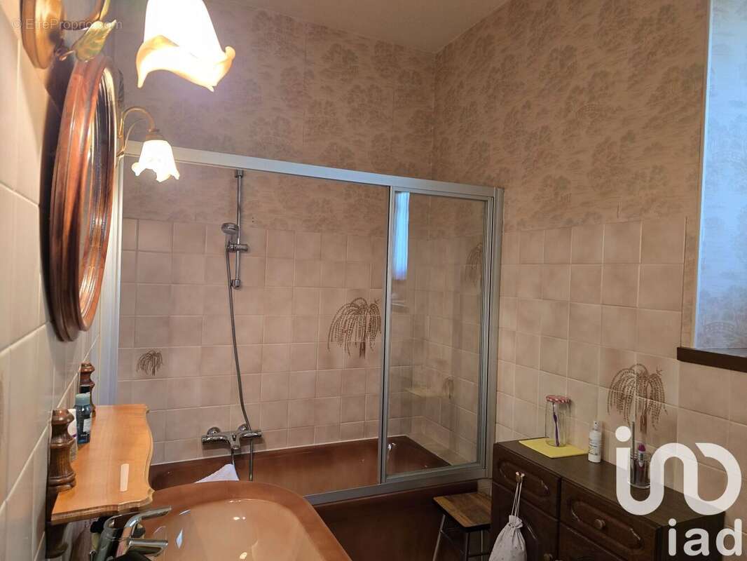 Photo 9 - Maison à LES ORMES-SUR-VOULZIE