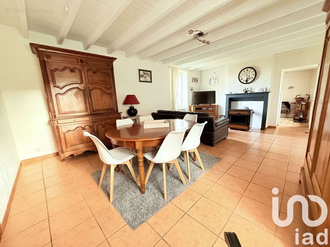 Photo 6 - Maison à VILLAPOURCON