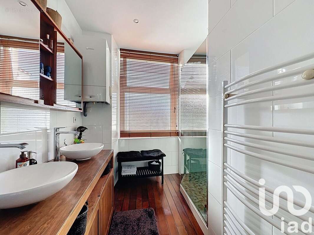 Photo 8 - Appartement à BOISSY-SAINT-LEGER